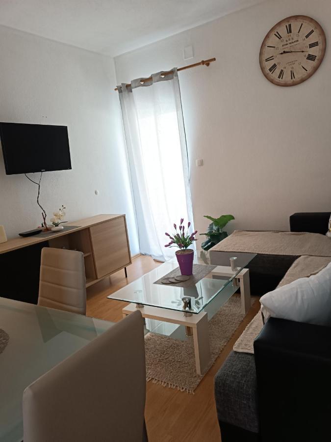 Apartment "San Marino" Baška Voda Exterior foto